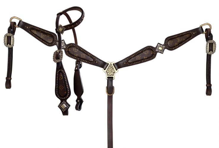 LV Tack Set  Bling horse tack, Horse tack, Horse accessories