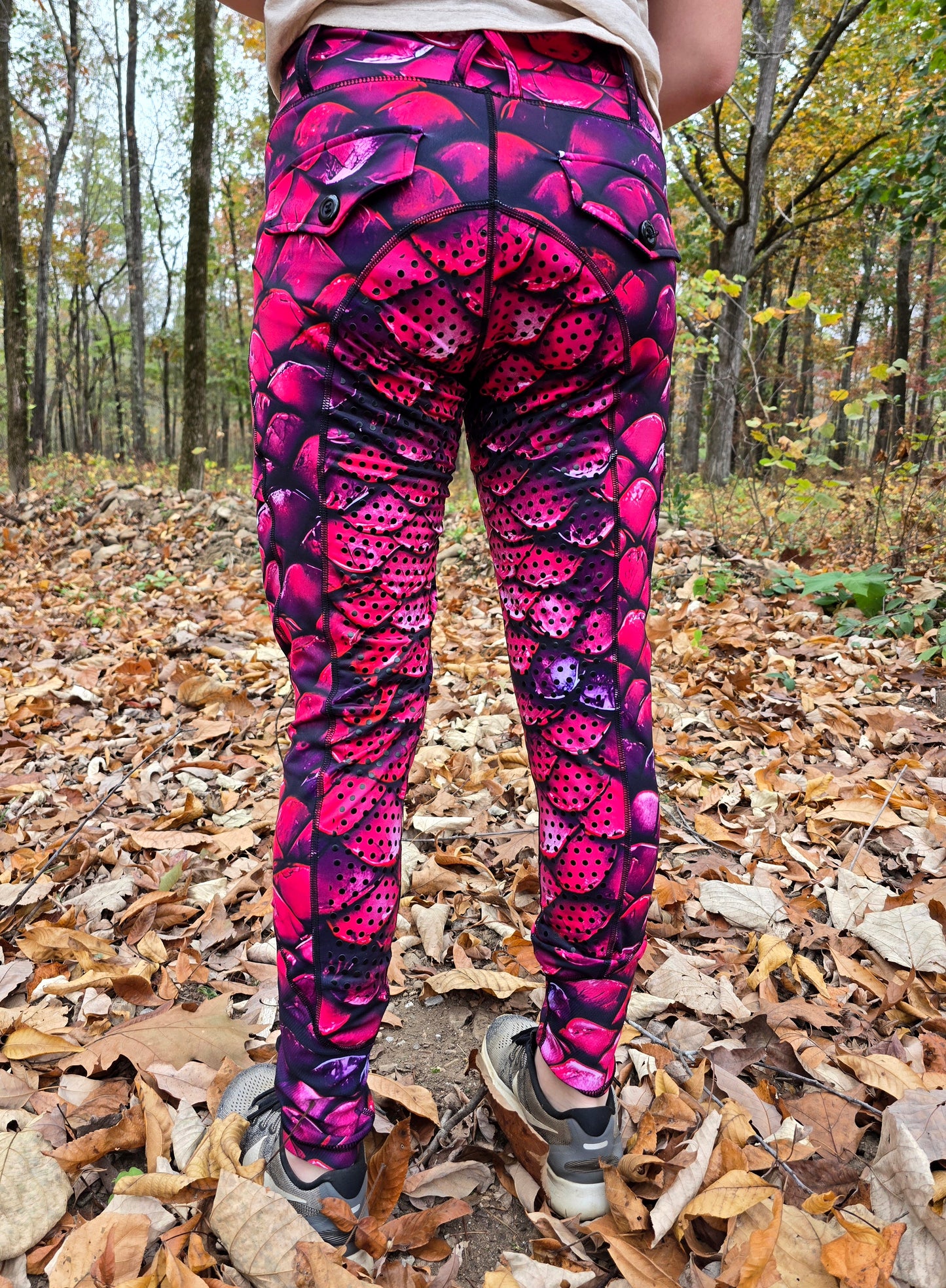 PRE ORDER- Gritty Spur brand leggings/breeches in pink dragon ๐