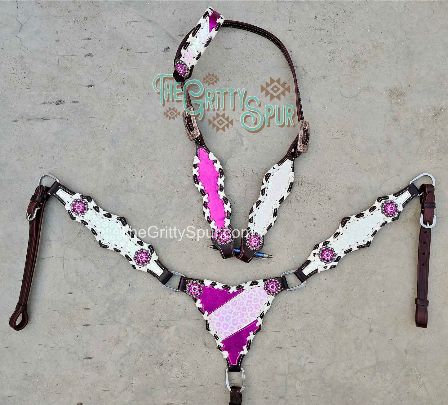 PRE ORDER- Pink and White Cheetah Tack set