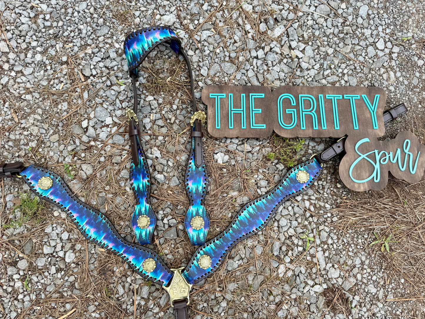Pre order Northern Lights Tack set