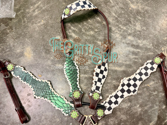 READY TO SHIP- Emerald Gator with Checker tack set