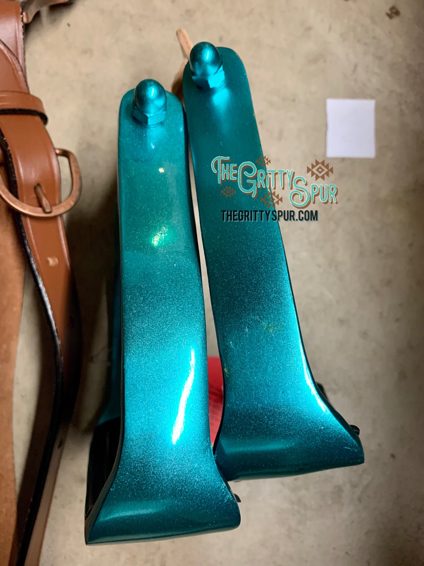 Color coated stirrups