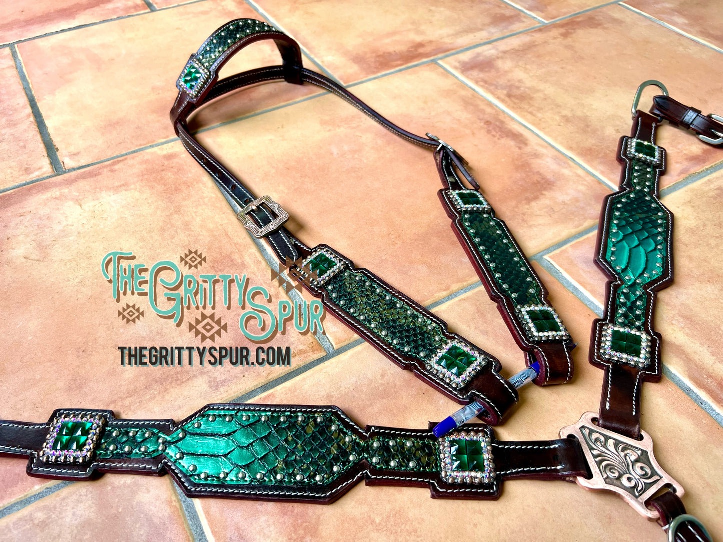PRE ORDER Emerald green gator tack set