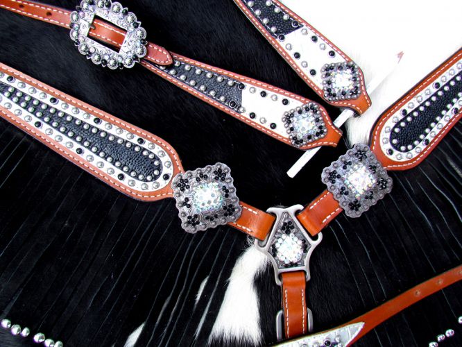 Stingray and Filligree 4 piece tack set