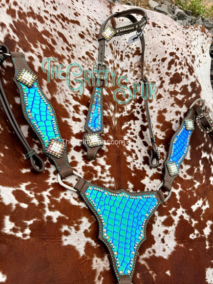 READY TO SHIP- Color shift aqua green tack set