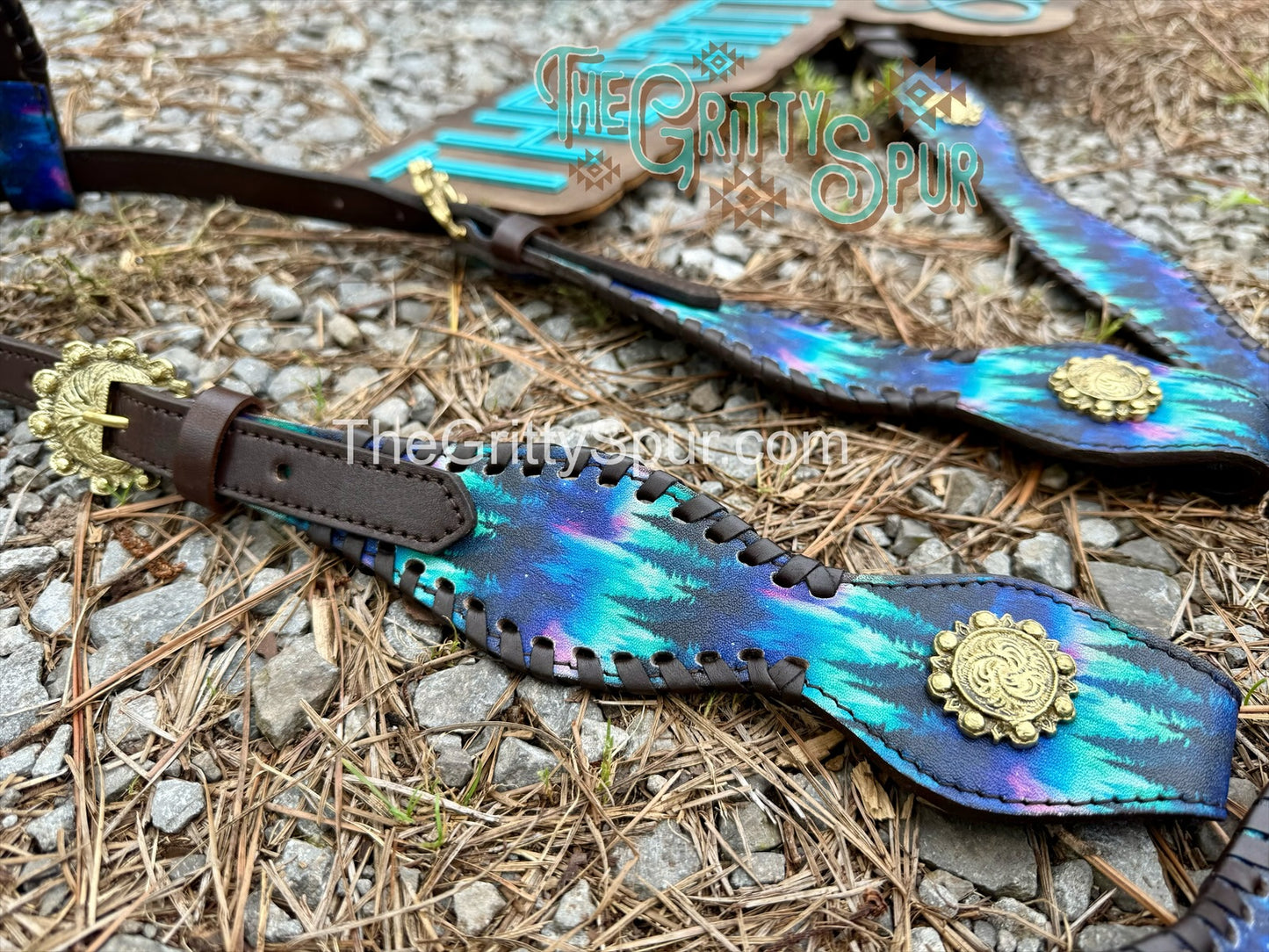 Pre order Northern Lights Tack set