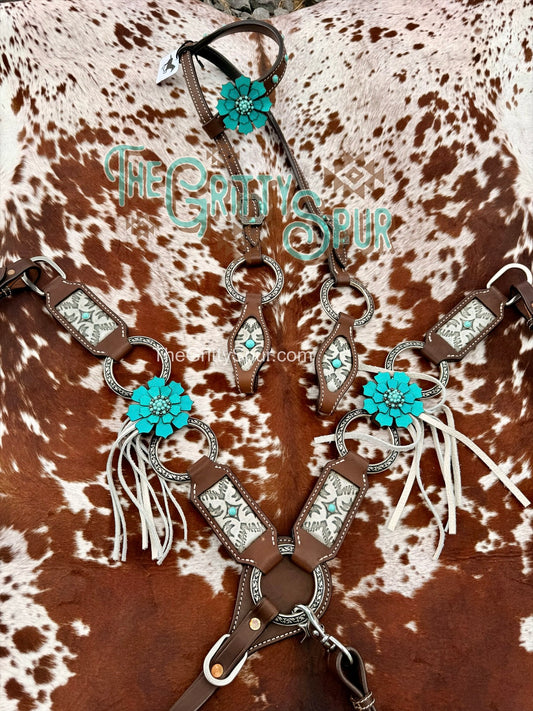 READY TO SHIP- Ring Tack set with Teal Flowers