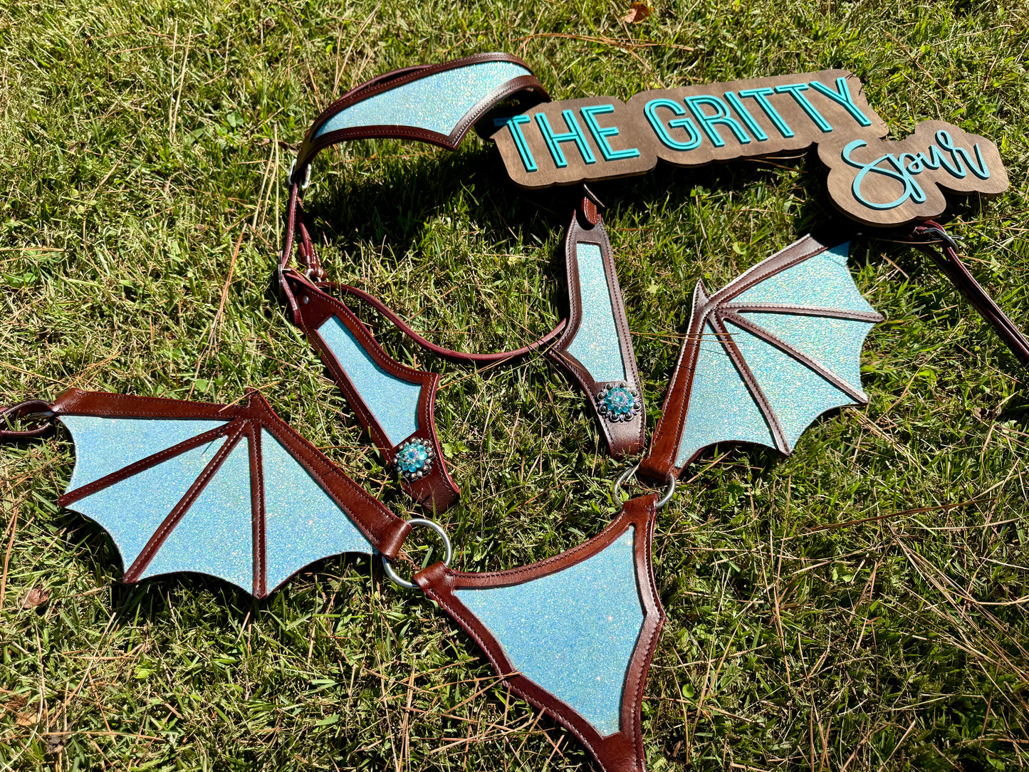 READY TO SHIP- Light blue glitter dragon tack set