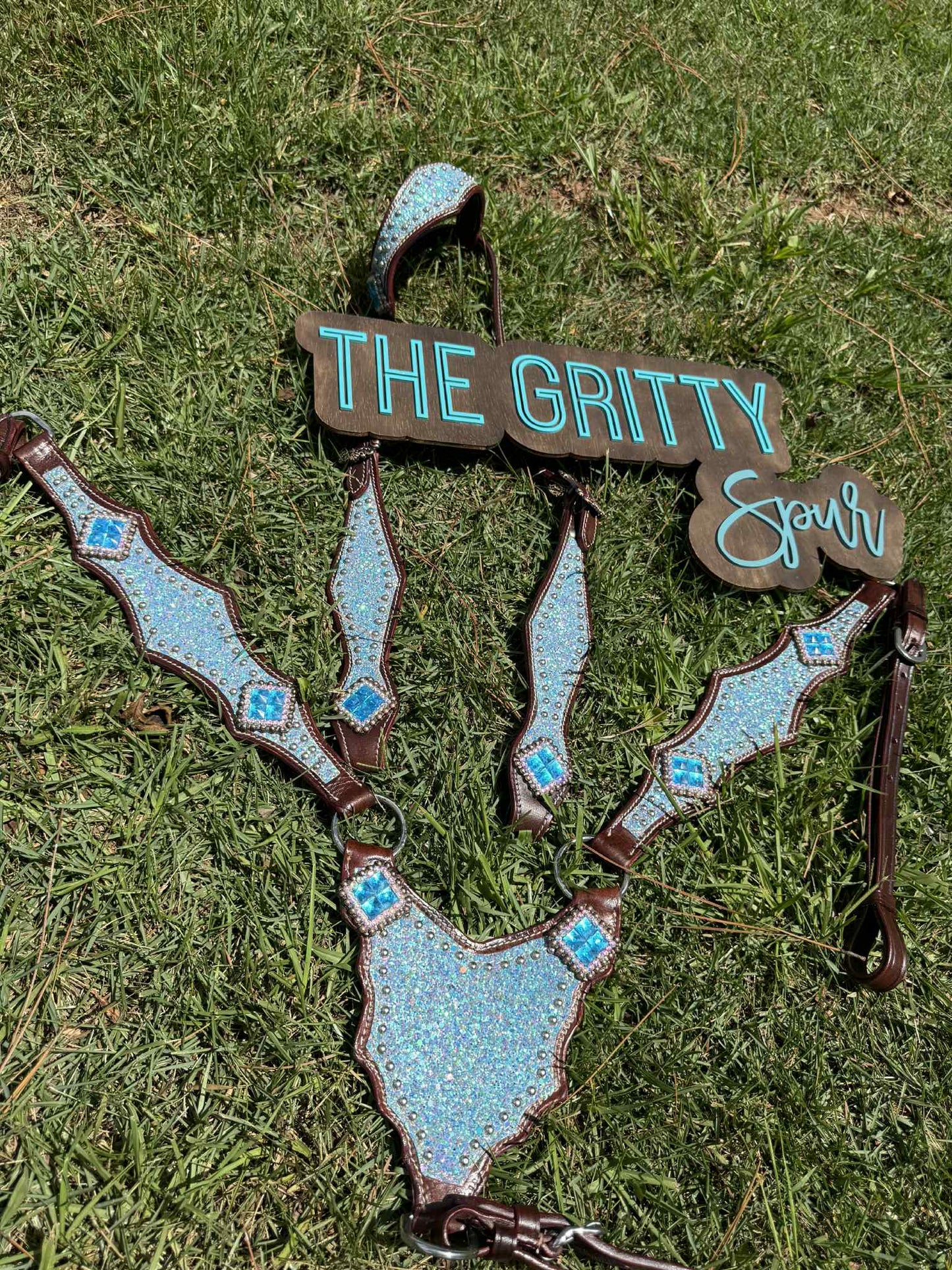 READY TO SHIP- Light blue glitter tack set