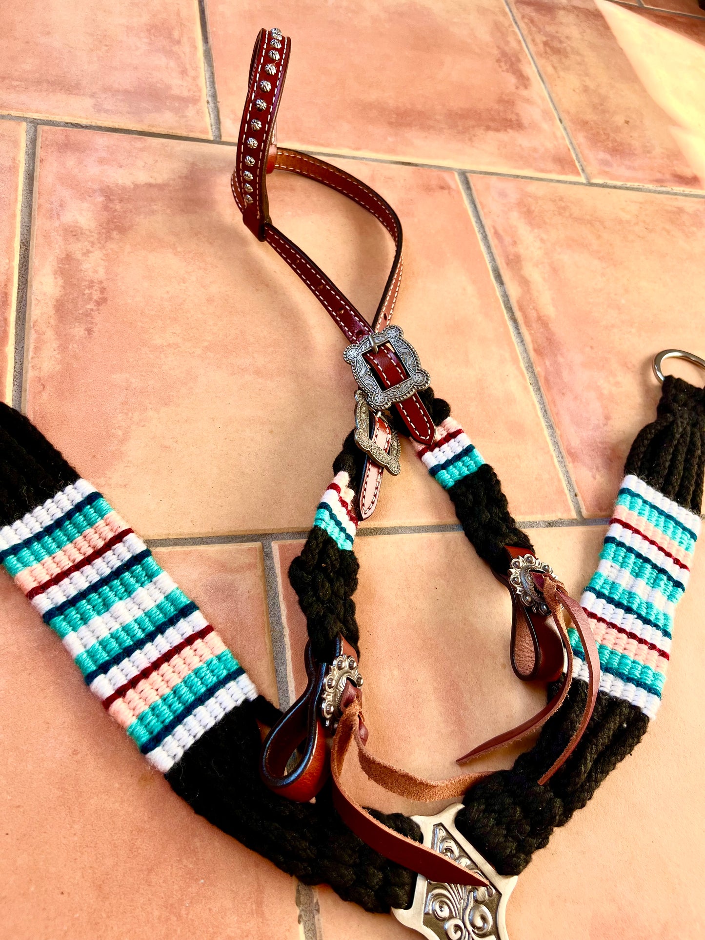 Southwest corded tack set