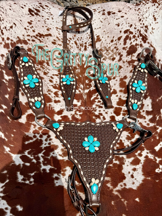 READY TO SHIP- Teal and white stone gladiator tack set