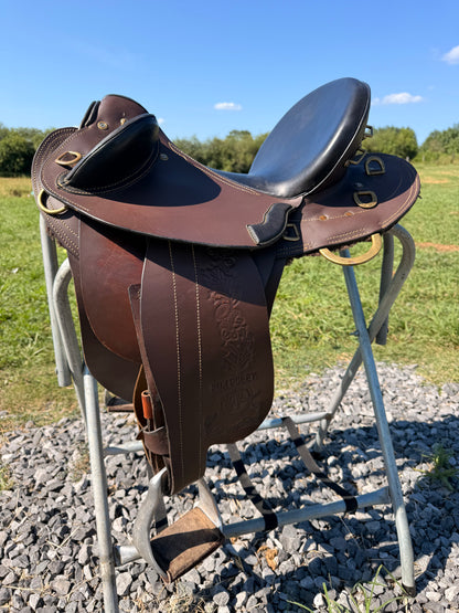 Australian stock saddle company Fox poley saddle