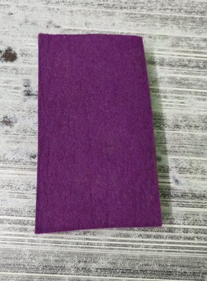 PRE ORDER- CHECKER WEAR LEATHER- Colored 100% wool felt saddle pad- tester pads