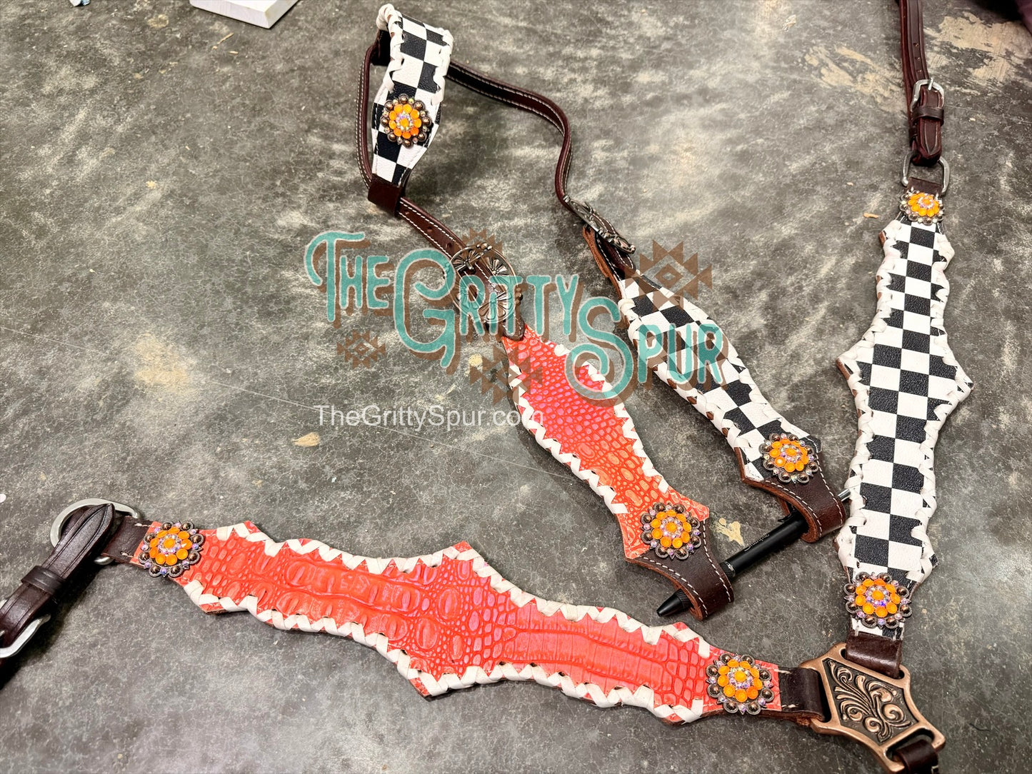 READY TO SHIP- Coral Gator with Checker tack set
