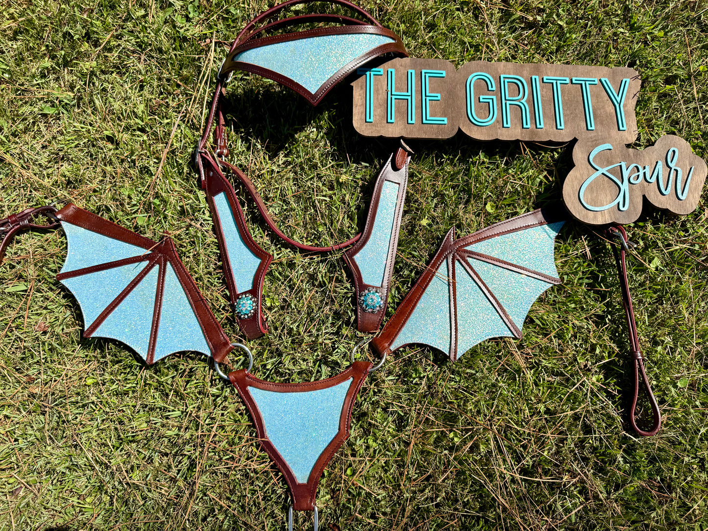 READY TO SHIP- Light blue glitter dragon tack set