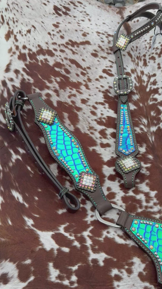 READY TO SHIP- Color shift aqua green tack set