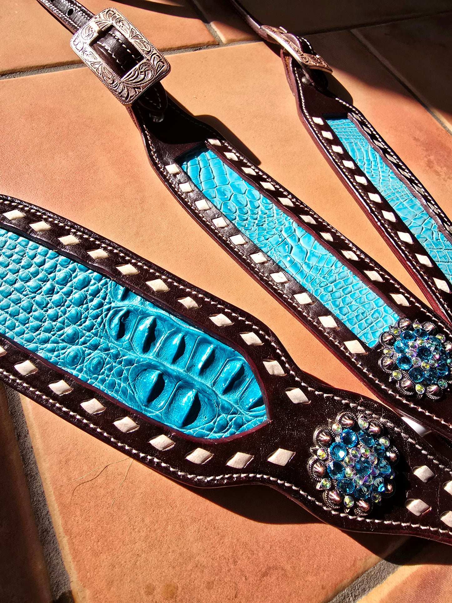 PRE ORDER Teal gator with buckstitch tack set