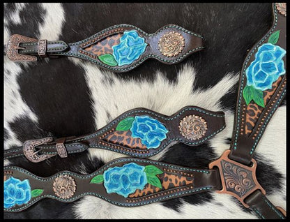 Cheetah inlay with painted blue flower tack set